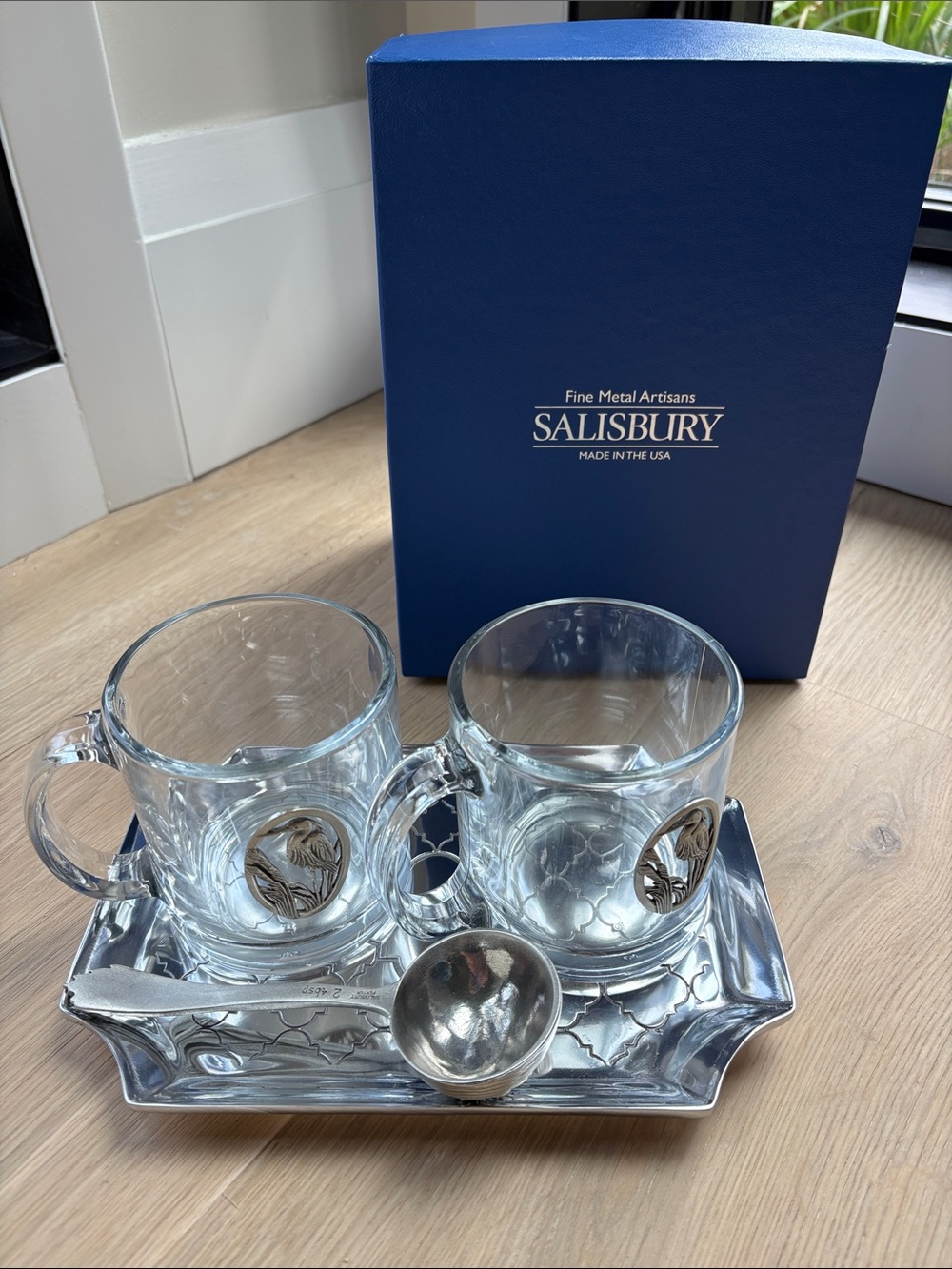 NWOT Clear Glass Tea Cup Set with Silver Accents - Clear